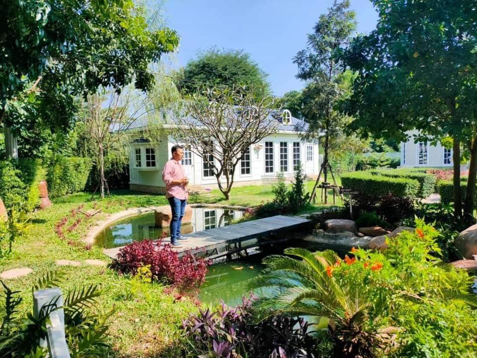 Je T'Aime Cafe & Villa Sing Buri Habitación foto